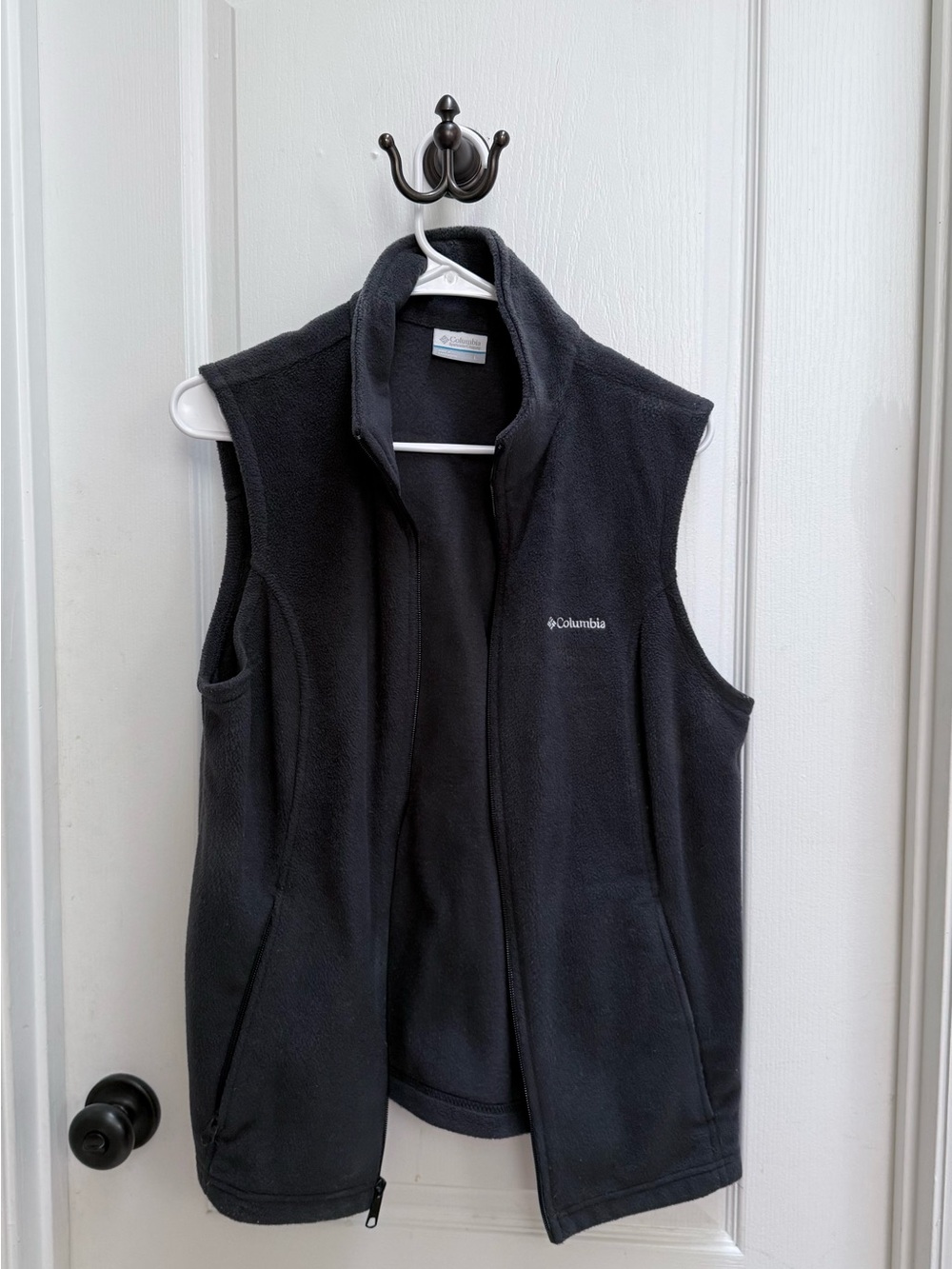 2 for $15 Columbia Black Fleece Vest